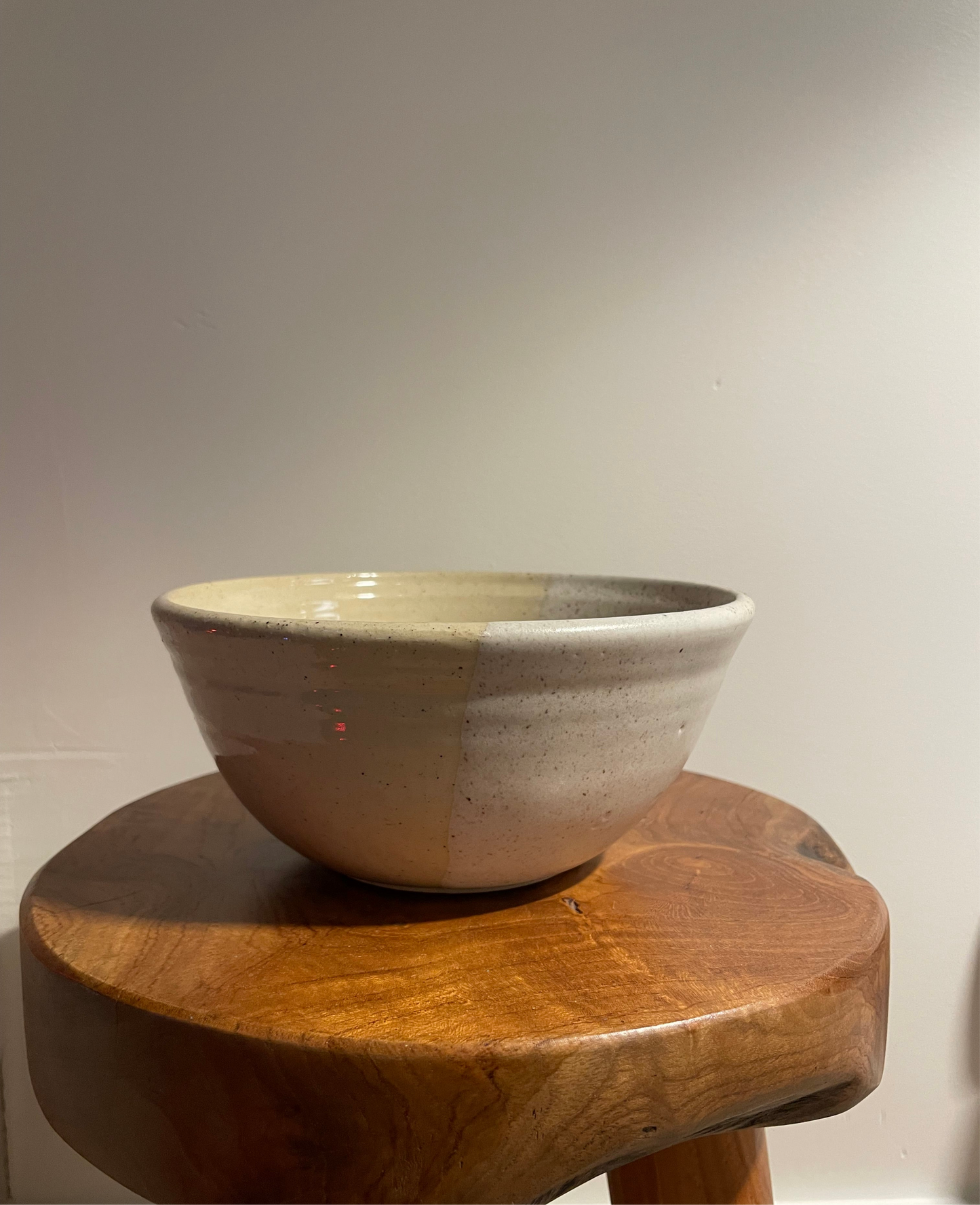 Two-toned bowl